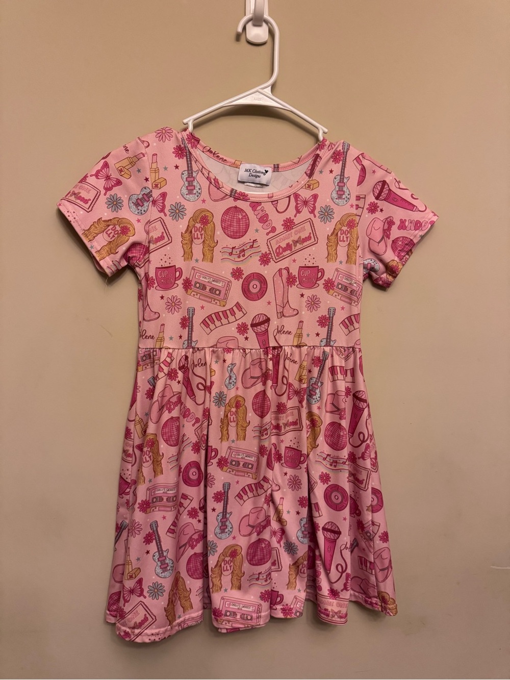 Pink Dolly Parton Music Print Short-Sleeve Kids Dress